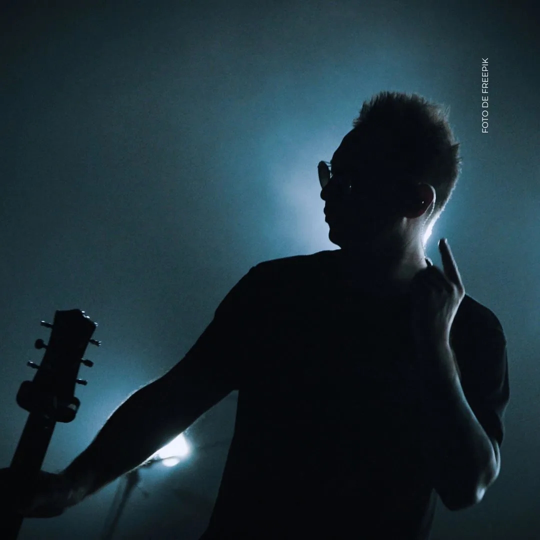 Antonio Cartagena cuenta cómo dejó la Policía para convertirse en ícono de la salsa